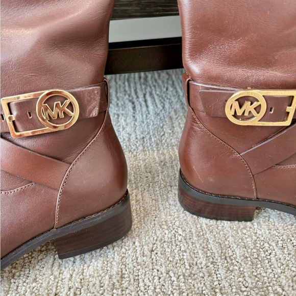 Michael Kors Brown Boots - Picture 4 of 8